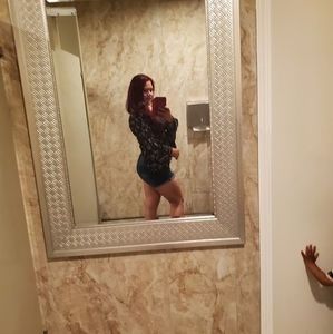 Meet your Posher, Lidia